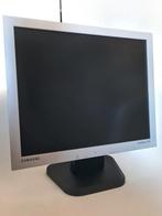 Samsung SyncMaster 710V Gratis - defect, Computers en Software, Ophalen, Kantelbaar, Overige typen, VGA