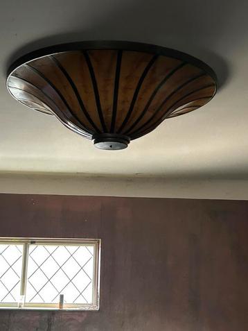 Plafonniere beschikbaar voor biedingen