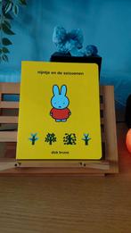 Dick Bruna - Nijntje en de seizoenen, Fictie algemeen, Ophalen of Verzenden, Zo goed als nieuw, Dick Bruna