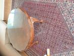 Mahoniehouten salontafel met glasplaat, Ophalen, Gebruikt, 100 tot 150 cm, 50 tot 100 cm