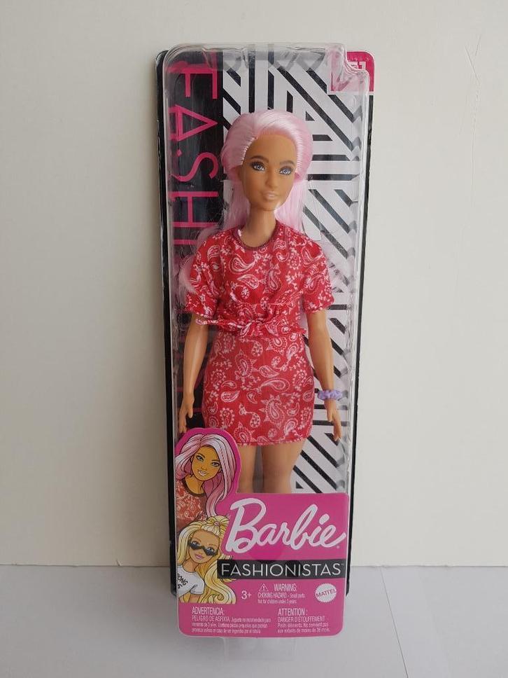 Barbie Fashionistas #151 met Lang Roze Haar - Curvy (NRFB), Verzamelen, Poppen, Nieuw, Fashion Doll, Ophalen of Verzenden
