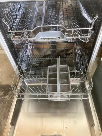 Siemens vaatwasser beschikbaar voor biedingen
