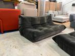ZGAN Ligne Roset Togo Set Zwart Suede - 3-zit + 1-zit + Poef, Ophalen of Verzenden, Zo goed als nieuw, Ligne roset, Stof
