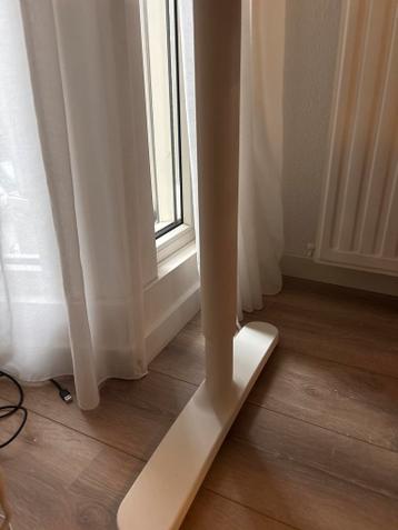 IKEA Bekant Bureau 140x60 - afbeelding 3