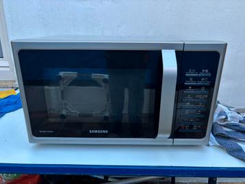 Samsung CombiMagnetron - Werkt Goed - Schoon beschikbaar voor biedingen