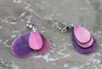 oorbellen met paars roze schlpen, Overige materialen, Paars, Ophalen of Verzenden, Hangers