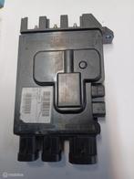 Zekeringskast Renault volkel upc Trafic 3     243501820r, Auto-onderdelen, Gebruikt, Renault, Ophalen of Verzenden, Renault