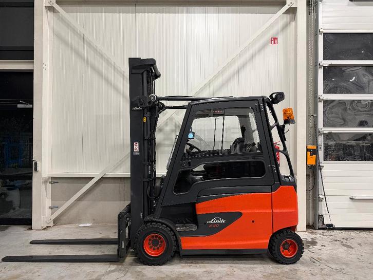 Linde E30 elektrische heftruck 'sideshift' 'vorkversteller', Zakelijke goederen, Machines en Bouw | Heftrucks en Intern transport