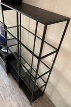 IKEA VITTSJÖ Kast – Zwart Metaal met Glasplaten, Ophalen, Zo goed als nieuw