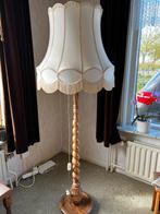Klassieke sta lamp, Huis en Inrichting, Lampen | Vloerlampen, 150 tot 200 cm, Gebruikt, Hout, Ophalen