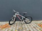 Specialized Hotrock 20" kinder mountainbike 7 versnellingen, Fietsen en Brommers, Fietsen | Crossfietsen en BMX, Ophalen, Zo goed als nieuw