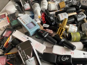 Partij diverse nagellak & diversen 150 stuks beschikbaar voor biedingen