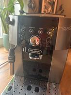 DeLonghi Magnifica S Smart - Volautomatische Espressomachine, Witgoed en Apparatuur, Koffiezetapparaten, Ophalen, Afneembaar waterreservoir