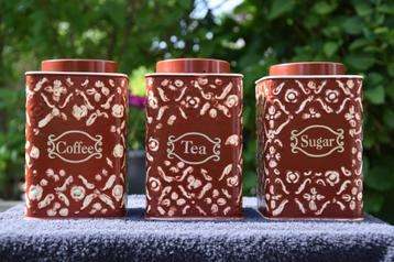 Vintage  Metalen Voorraadbussen beschikbaar voor biedingen