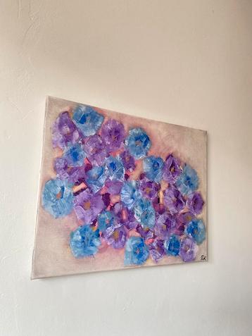 Olie verf schilderij  39x50cm bloemen blauw en paars beschikbaar voor biedingen