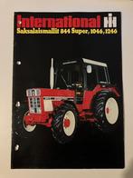 International Harvester 844, 1046, 1246 tractor folder, Boeken, Catalogussen en Folders, Ophalen of Verzenden, Gelezen