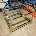 Vierkante salontafel van messing met glazen blad, Huis en Inrichting, Tafels | Salontafels, Gebruikt, 50 tot 100 cm, Vierkant