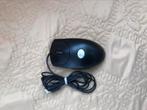 Logitech muis, Ophalen of Verzenden, Zo goed als nieuw