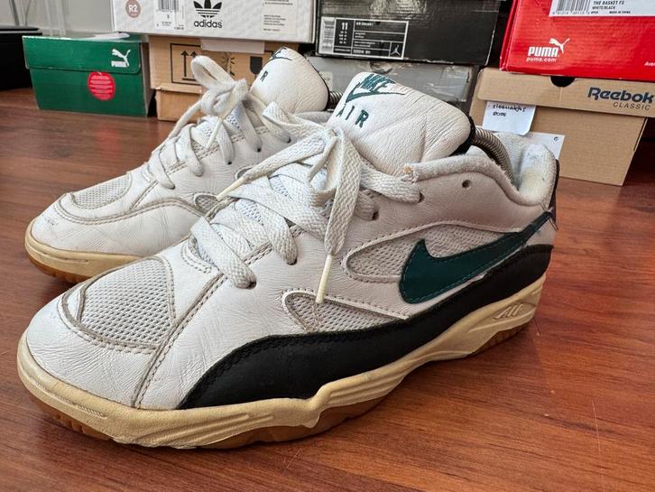 Nike Air vintage 1996 indoor Ultra Rare unknown 90s sneakers, Kleding | Heren, Schoenen, Gedragen, Ophalen of Verzenden