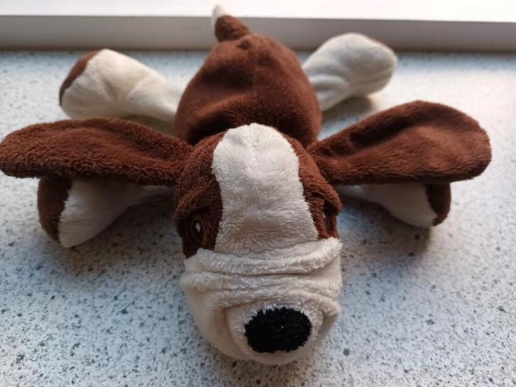 Hond of hondje van H&M Hennes Mauritz liggend, Kinderen en Baby's, Speelgoed | Knuffels en Pluche, Zo goed als nieuw, Hond, Ophalen of Verzenden