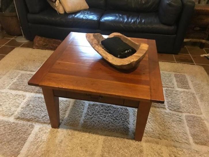 Salon tafel salontafel kersen hout houten, Huis en Inrichting, Tafels | Salontafels, Gebruikt, Minder dan 50 cm, 50 tot 100 cm