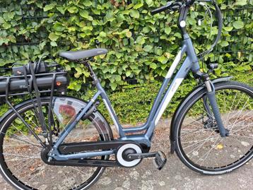 AMSLOD 600W BOSCH MIDDENMOTOR ELEKTRISCHE DAMESFIETS  beschikbaar voor biedingen