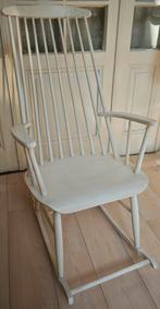 Vintage Schommelstoel Wit (Maastricht), Huis en Inrichting, Stoelen, Ophalen, Gebruikt, Wit, Eén