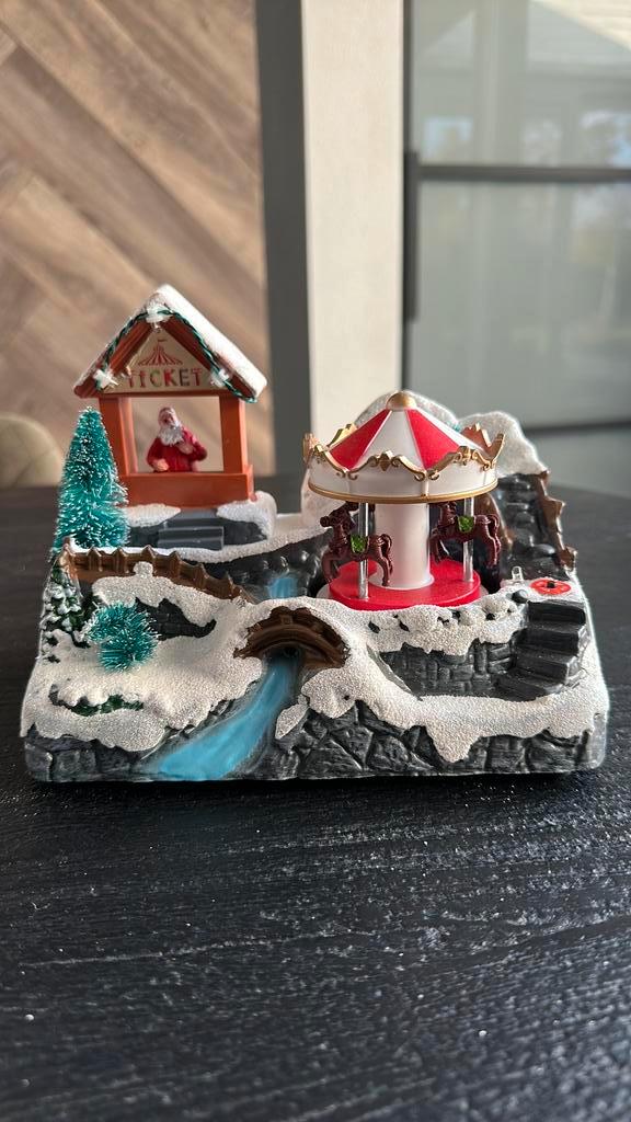 Kerstdorp draaimolen, Diversen, Kerst, Zo goed als nieuw, Ophalen of Verzenden