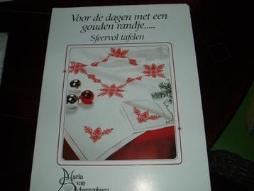 boeken kruissteek beschikbaar voor biedingen