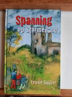 T. Suijker - Spanning op Stormeiland, Ophalen of Verzenden, T. Suijker, Zo goed als nieuw