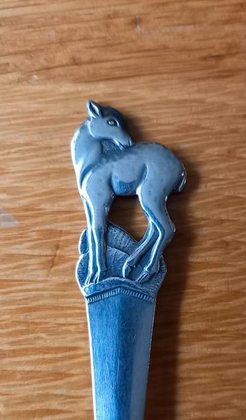 2 Vorkjes kinderbestek "Bambi" beschikbaar voor biedingen
