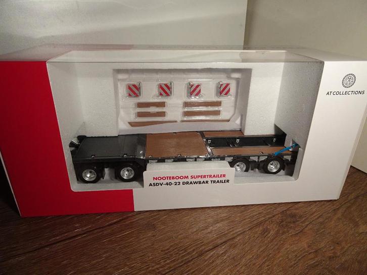 Te koop AT Nooteboom ASDV 40-22 dieplader antraciet., Hobby en Vrije tijd, Modelauto's | 1:32, Nieuw, Tractor of Landbouw, Overige merken