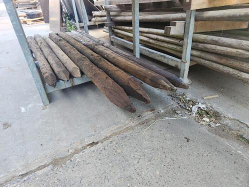 40 - Geteerde houten palen, afzetting, tuin, weide, Tuin en Terras, Palen, Balken en Planken, Gebruikt, Palen, 180 tot 250 cm