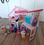 Barbie Camper & Huis met Barbies en Accessoires, Ophalen of Verzenden, Gebruikt, Poppenhuis
