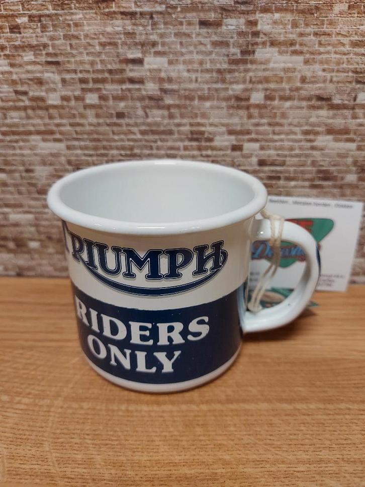 emaille mok triumph inhoud 360 ml, Huis en Inrichting, Keuken | Servies, Nieuw, Kop(pen) en/of Schotel(s), Overige stijlen, Overige materialen