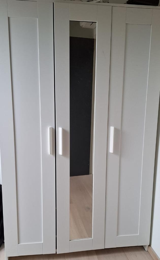 IKEA Brimnes Kledingkast - Zo Goed Als Nieuw!, Huis en Inrichting, Kasten | Kledingkasten, Zo goed als nieuw, 150 tot 200 cm, 100 tot 150 cm