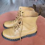 Dr. Martens 1460 Pascal Virginia mt 39 in zeer goede staat!, Geel, Lage of Enkellaarzen, Ophalen of Verzenden, Dr. Martens