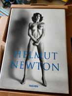 Helmut Newton Sumo + boek standaard, Boeken, Gelezen, Ophalen of Verzenden, Overige onderwerpen