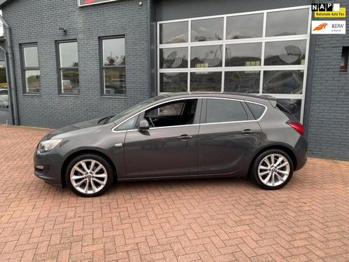 Opel Astra 1.4 Edition - 18 inch - Airco - 2013 - Inr Mog !, Auto's, Opel, Bedrijf, Te koop, Astra, ABS, Airbags, Airconditioning