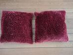 2x sier Kussens Rood Unique living  NIEUWSTAAT, Ophalen of Verzenden, Zo goed als nieuw, Rood, Vierkant
