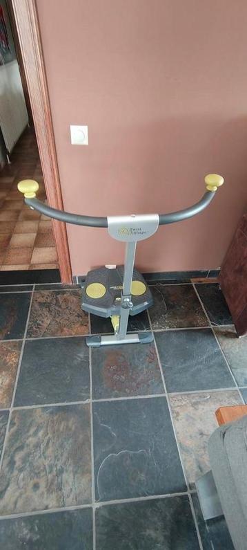 Fitness, twist $ shape beschikbaar voor biedingen