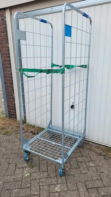 10 Metalen Rolkar wagen magazijnkar trolley rolcontainer  beschikbaar voor biedingen