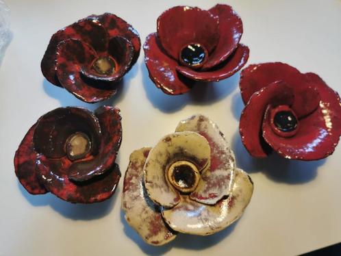 Klaprozen, bloemen, keramiek, uniek uit eigen atelier, Hobby en Vrije tijd, Pottenbakken, Nieuw, Ophalen