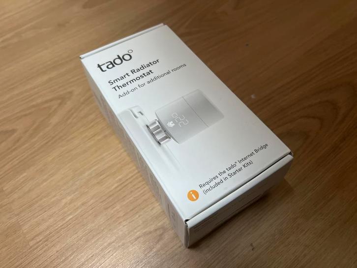 Tado Slimme Radiator Thermostaat, Doe-het-zelf en Verbouw, Thermostaten, Nieuw, Slimme thermostaat, Ophalen of Verzenden