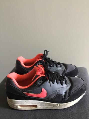 Nike Air Max 1 GS Dark Grey Hot Lava men’s sneakers maat 39 beschikbaar voor biedingen