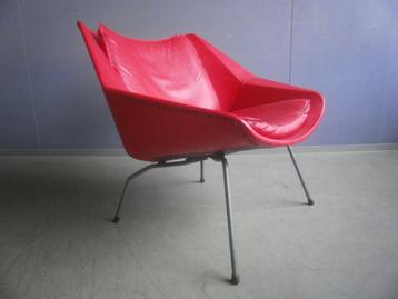 Club- stoel pastoe 1960s grijs buisframe en rood skai