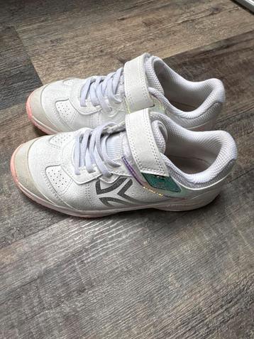 Gymschoenen maat 33 beschikbaar voor biedingen