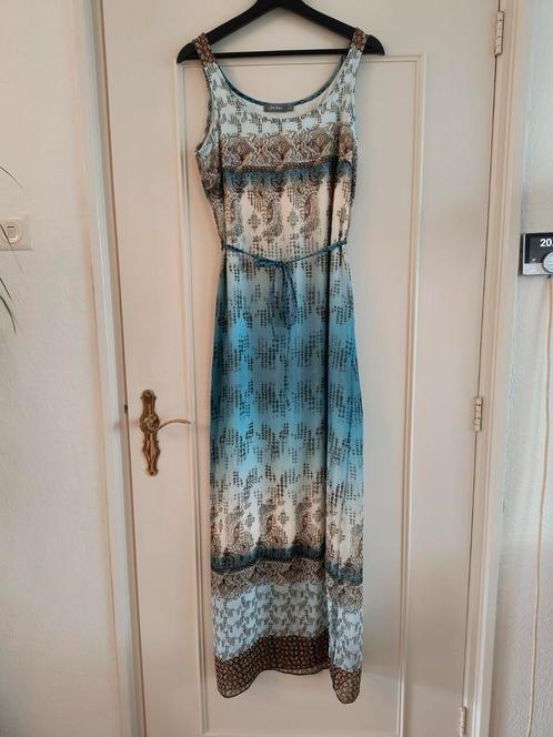 Jurk Geisha maat S 36 lichtblauw patroon, Kleding | Dames, Jurken, Gedragen, Maat 36 (S), Blauw, Onder de knie, Ophalen of Verzenden