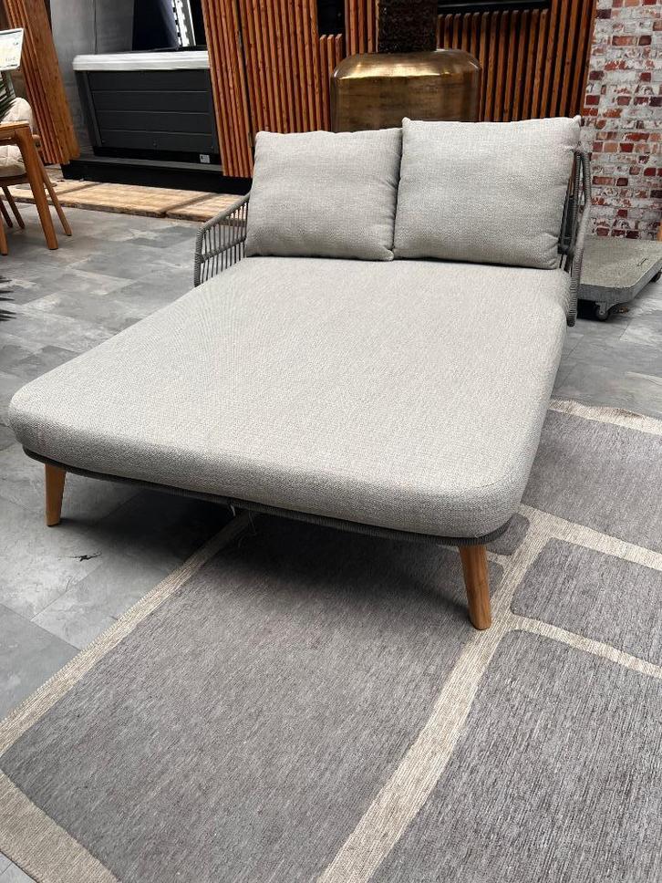 Ligbed Ancora | 4 Seasons Outdoor | Showroommodel, Tuin en Terras, Tuinstoelen, Zo goed als nieuw, Wicker, Ophalen