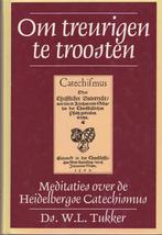 Ds.W.L.Tukker - OM TREURIGEN TE TROOSTEN, Ophalen of Verzenden, Gelezen
